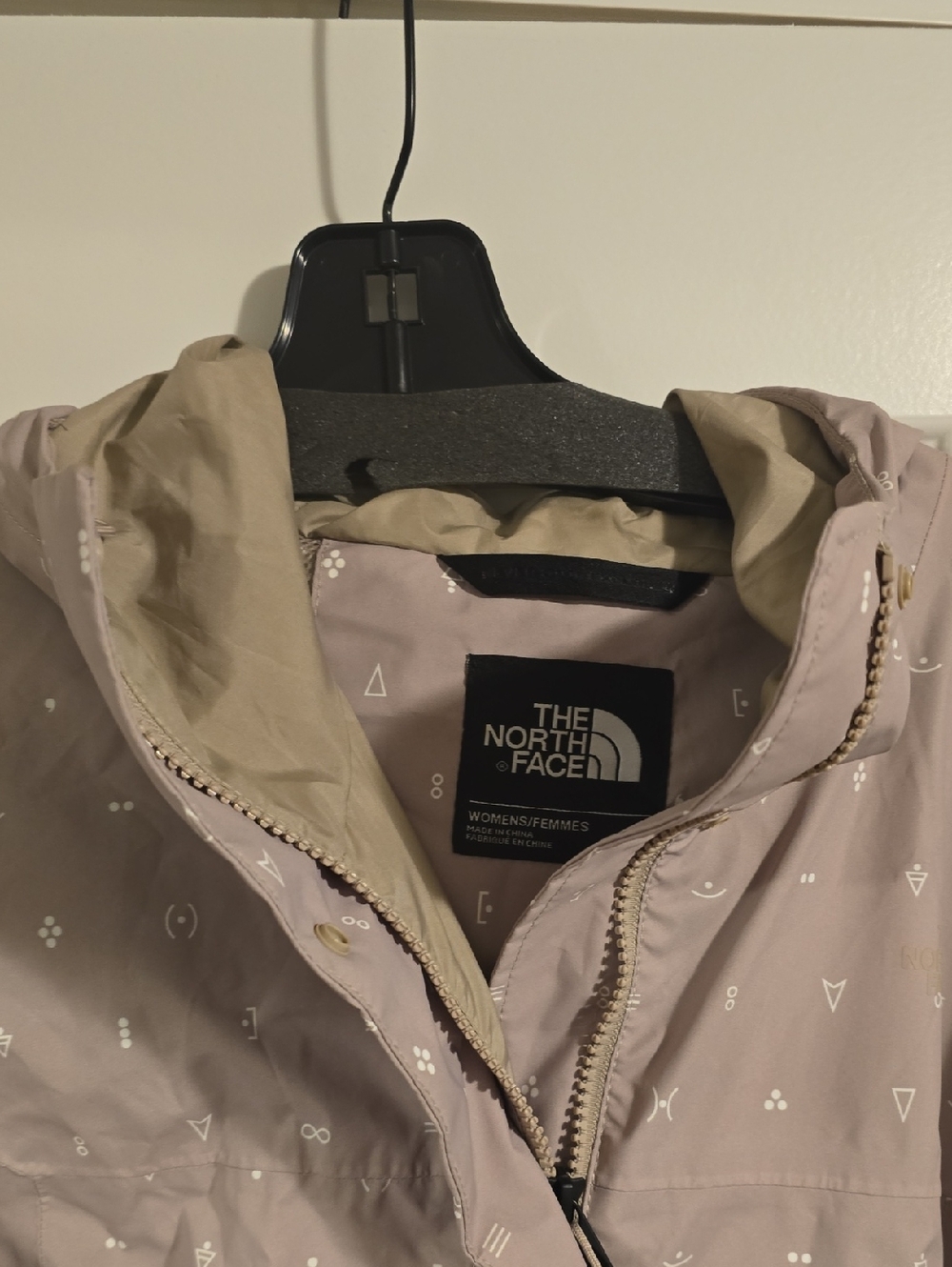 The North Face Women's Hooded Jacket in Pale Tan with Beige Lining